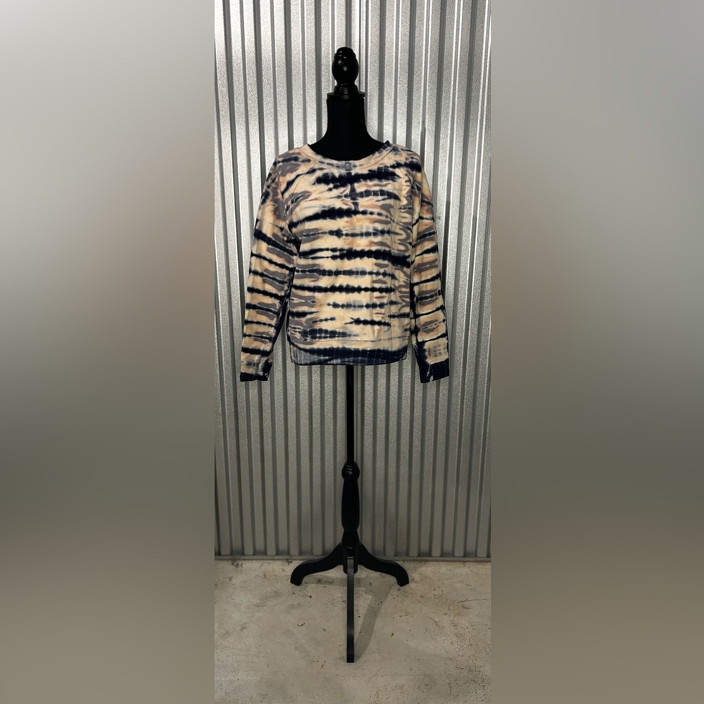 Women’s Young Fabulous & Broke Long Sleeve Crew Beige Blue Tie Dye Sweater Large